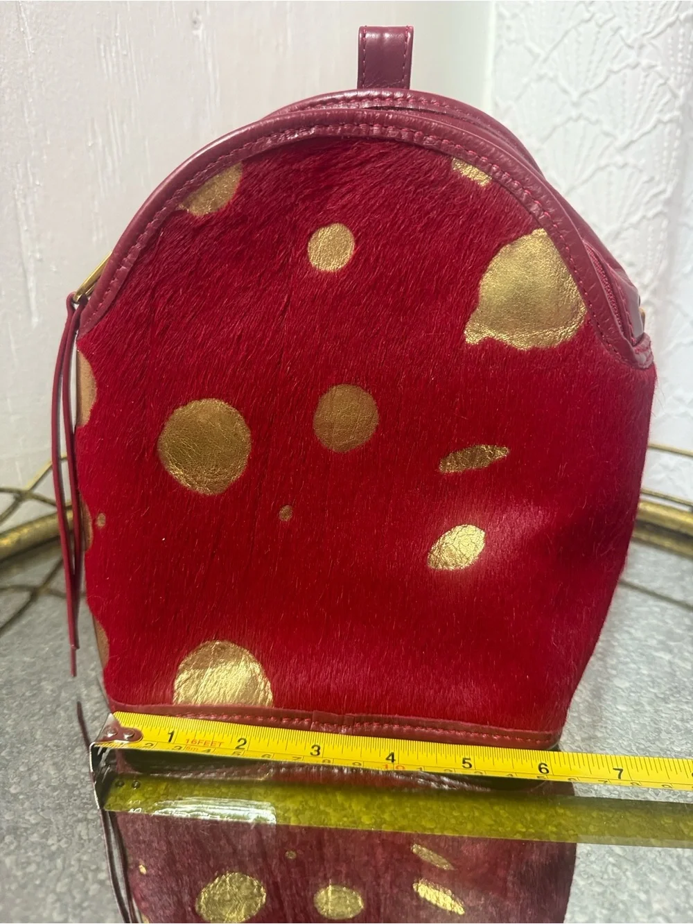 N/A stylish red